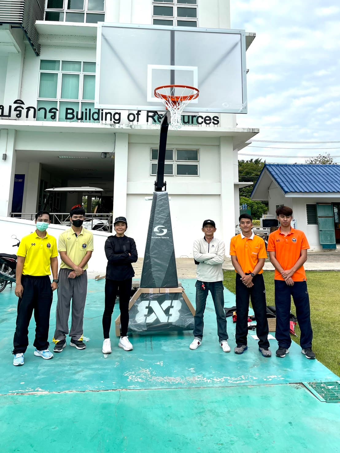 ติดตั้งแป้นบาสเก็ตบอล 3x3 